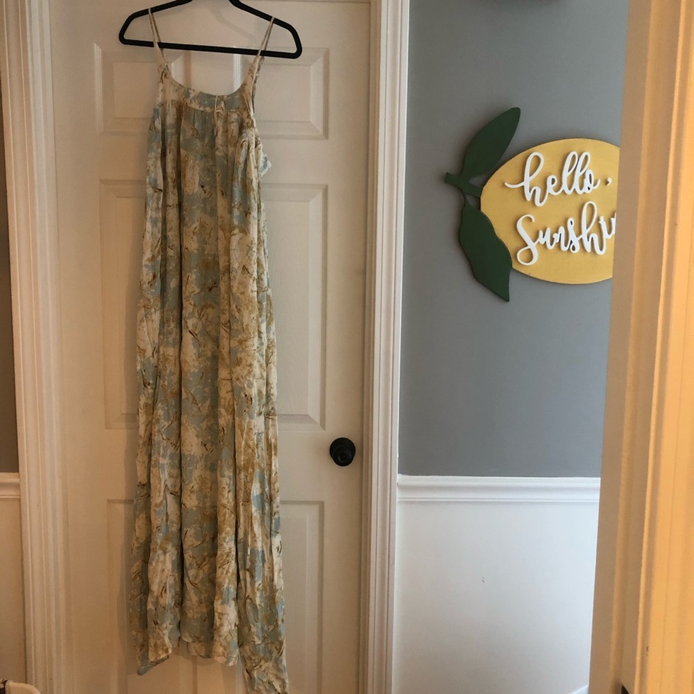 NWT Beautiful Pinkblush Maternity Dress